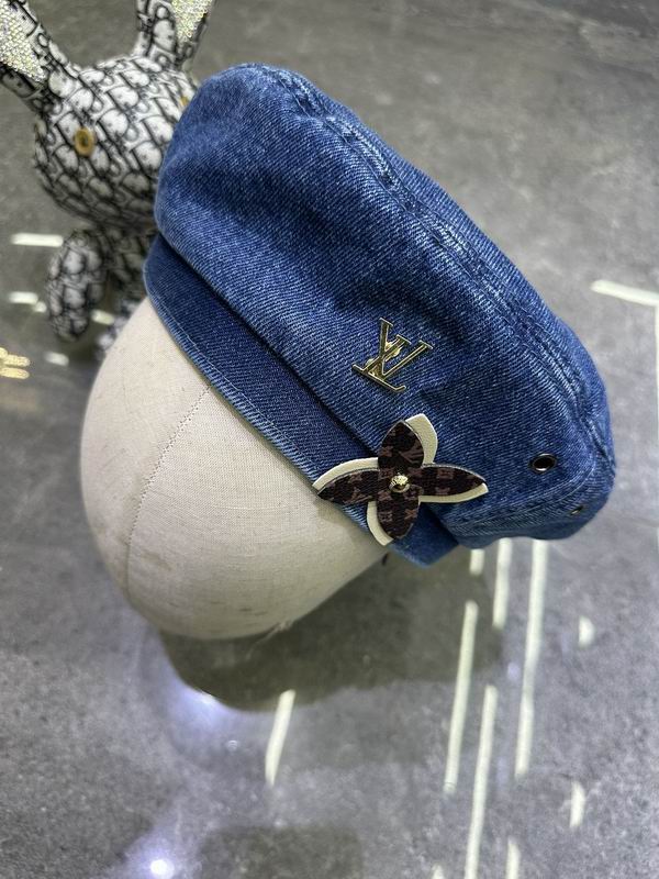 LV beret dx06